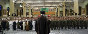 نماهنگی از دیدار فرماندهان و کارکنان ارتش با فرمانده کل قوا