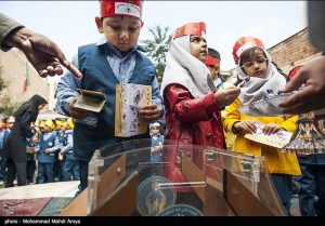 مدیرکل کمیته امداد استان لرستان در گفت‌وگو با تسنیم:  جشن عاطفه‌ها در بیش از ۵۰ پایگاه استان لرستان برگزار می‌شود