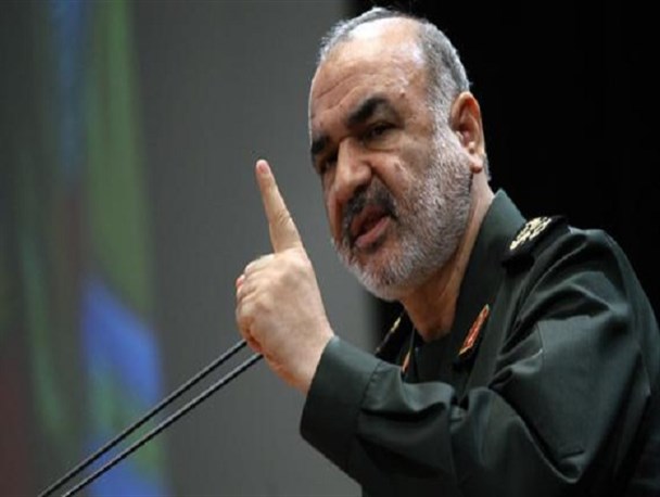 دشمنان ضرب شست سپاه را بارها لمس کردند/ مردم برای دفاع از تمامیت ارضی ایران متحد هستند
