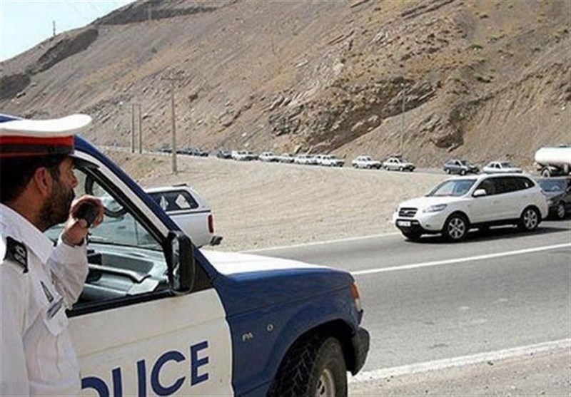 ۱۰۴ اکیپ خودرویی پلیس‌راه برای خدمت‌رسانی به زائران اربعین در محورهای لرستان مستقر شد
