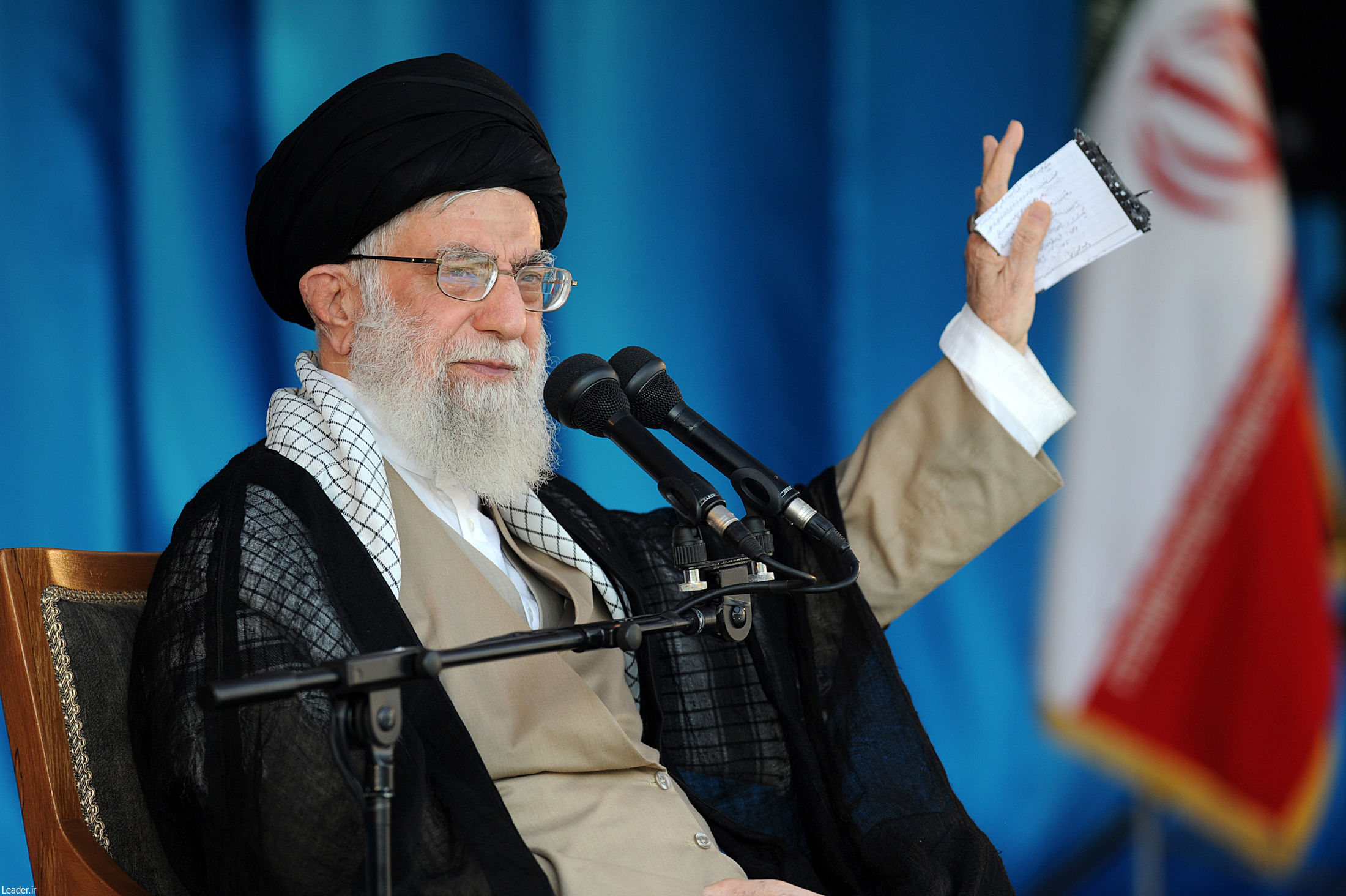 ملت ایران با شکست دادن تحریم سیلی دیگری به آمریکا خواهد زد