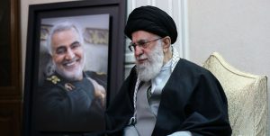 رهبر انقلاب: حاج قاسم در راه خدا و انجام وظیفه از هیچکس و هیچ‌چیز پروا نداشت