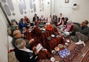 مردم لرستان دورهمی‌های خانوادگی شب یلدا را حذف کنند