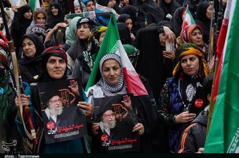 نقش‌آفرینی بانوان لرستان در مدیریت شرایط جنگی و تقویت انسجام اجتماعی
